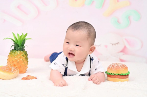 海宁宝宝脸上有红疙瘩